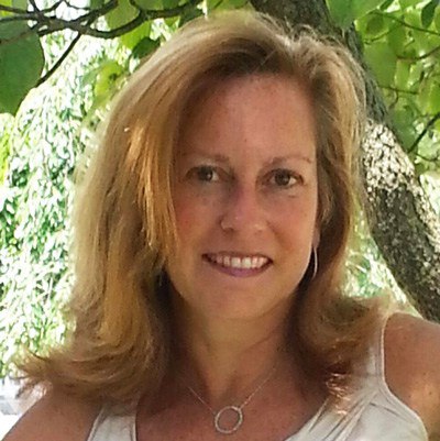 Gina Costa.jpg